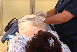 physician giving sacro-lliac joint injection